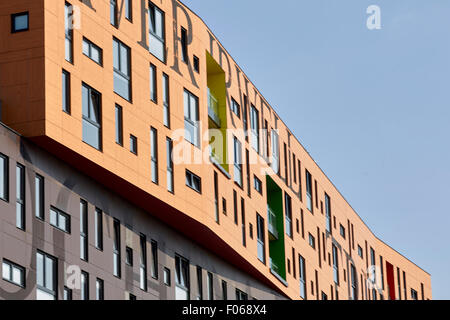 Les 2009 jetons est un immeuble résidentiel, à côté de l'Ashton Canal, à New Islington, Manchester, Angleterre. Historica Banque D'Images