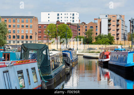 Nouvelle Marina d'Islington à New Islington, Manchester, Angleterre. Historiquement partie de l'immeuble, 4Rs Salford-manchester fait partie d'un renouvellement urbain Banque D'Images