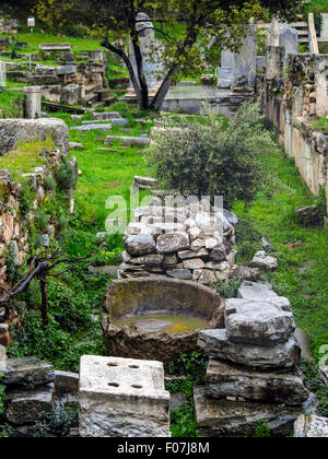 ATHÈNES, GRÈCE - 26 MARS 2015 : vue sur les ruines de l'Agora romain Banque D'Images