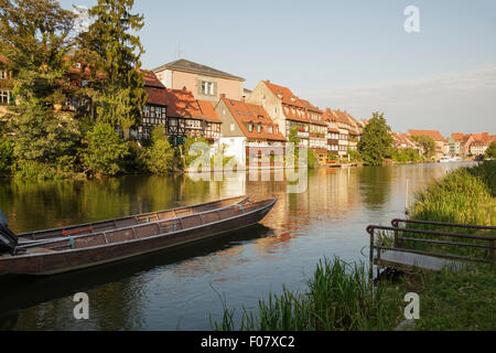 La petite Venise, l'ancien quartier des pêcheurs sur la rivière Regnitz, Bamberg, Bavière, Allemagne Banque D'Images