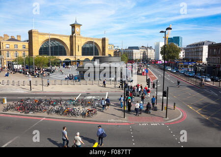 La gare de King's Cross et Euston Road London, UK Banque D'Images