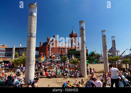 Cardiff Bay Beach Summer Festival, Roald Dahl Plas, la baie de Cardiff, Pays de Galles, Royaume-Uni. Banque D'Images