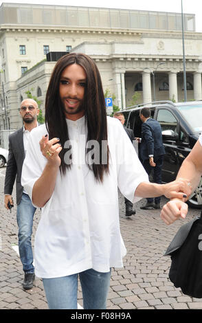 Conchita Wurst la promotion de son nouvel album et livre à Milan comprend : Conchita Wurst Où : Milan, Italie Quand : 09 juin 2015 C Banque D'Images