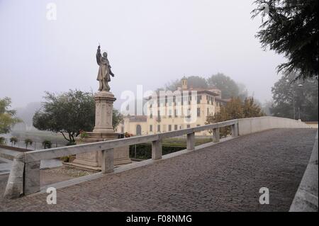 Lesmo typique petit village près de Milan (Lombardie, Italie), Villa-Visconti-Castiglioni Maineri Banque D'Images