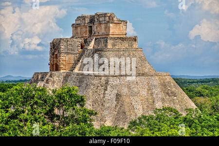 Pyramide du Magicien, Uxmal, Mexique Banque D'Images