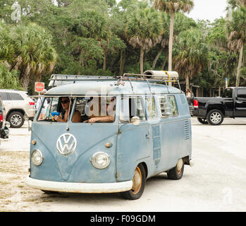 Volkswagen à VW's sur le Skyway car show. Banque D'Images