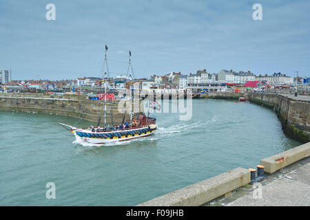 Birdlington Harbour, Yorkshire, Angleterre, Royaume-Uni Banque D'Images