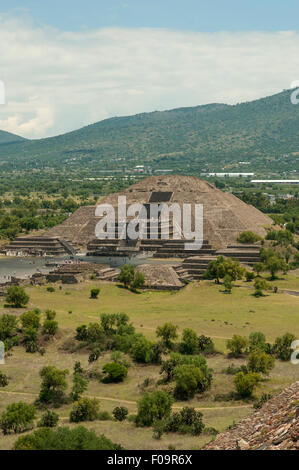 Pyramide de la Lune, Teotihuacan, Mexique Banque D'Images