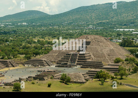 Pyramide de la Lune, Teotihuacan, Mexique Banque D'Images