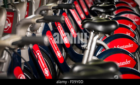 'Boris Bikes' - Santander Location de vélo, Londres, Angleterre, Grande-Bretagne Banque D'Images
