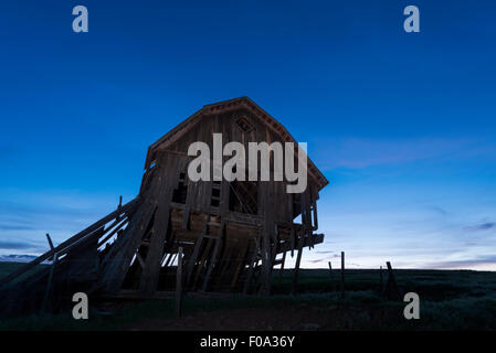 Ancienne grange sur la Prairie, Oregon. Zumwalt Banque D'Images