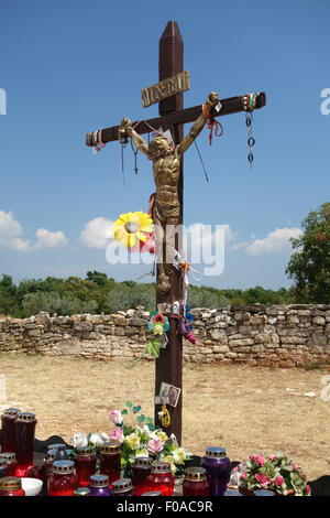 Mednjan, Istrie, Croatie. 8c l'église romane Saint Fosca, lieu de pèlerinage, célèbre pour ses pouvoirs de guérison et de l'énergie Banque D'Images