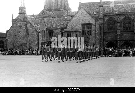 Un peloton de soldats à la parade. Banque D'Images