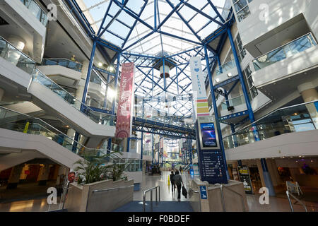 La CPI et symphony hall atrium intérieur Birmingham UK Banque D'Images