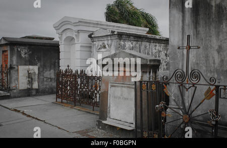 Cimetière St Louis, La Nouvelle-Orléans - vandalisme a été citée comme la raison de la restriction des visites de ce cimetière sans surveillance Banque D'Images