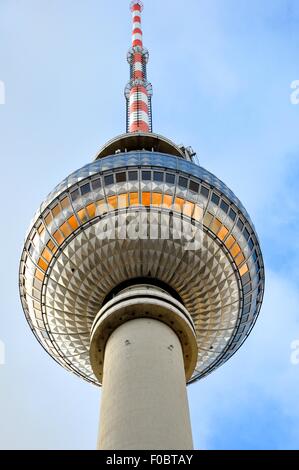 Tour de télévision de Berlin Fernsehturm Banque D'Images