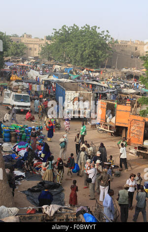 BAMAKO, MALI - le 3 octobre 2008 : le marché à Bamako, Mali, 3 octobre 2008 Banque D'Images