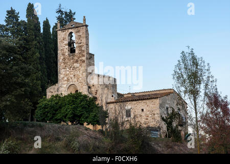 L'église de Santa Maria de Porqueres, Surroca. Banque D'Images