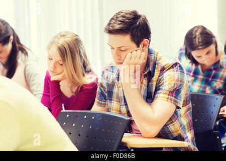 Groupe d'étudiants en classe Banque D'Images