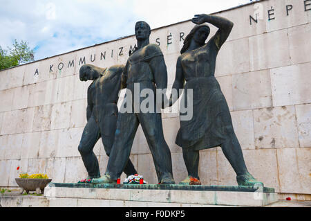 Mausolée du mouvement syndical (1958), cimetière Kerepesi, Pest, Budapest, Hongrie, Europe Banque D'Images