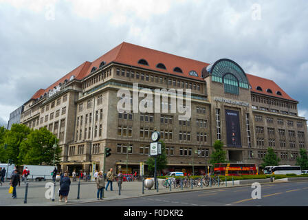 Grand magasin KaDeWe, Wittenbergplatz, l'ouest de Berlin, Allemagne Banque D'Images