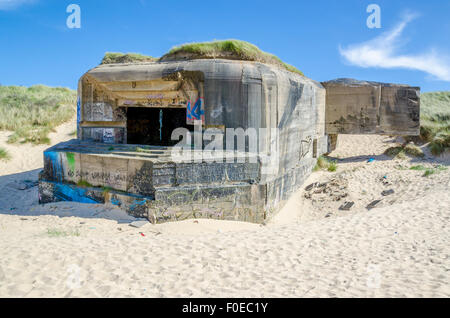 L'allemand seconde guerre mondiale deux bunker (Blockhaus) sur la plage de Blériot-plage Banque D'Images