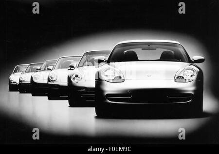 Transport / transport, voiture, variantes de véhicule, Porsche 911 Carrera, développement 1963 - 1998, photographie composite, 1998, véhicule, véhicules, voiture, auto, automobile, automobile, automobile, voitures, automobiles, automobiles, voitures de tourisme, voiture de tourisme, voiture de tourisme, voiture de sport, roadster, voitures de sport, roadsters, Allemagne, années 1990, 90, XXe siècle, transport, transport, transport, véhicules, variantes, véhicules, véhicules, variantes, véhicules Photographie composite, photomontage, historique, historique, droits additionnels-Clearences-non disponible Banque D'Images