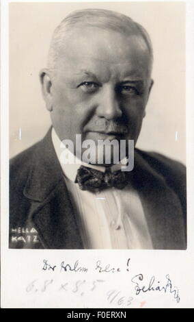 Lehar, Franz, 30.4.1870 - 24.10.1948, compositeur hongrois, portrait, carte postale après photo de Hella Katz, autographe, Vienne, 1930, Banque D'Images