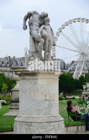 Une des images de la statue "Le Serment de Spartacus dans le Jardin des Tuileries à Paris. Banque D'Images