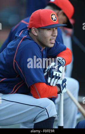 Carlos Correa des Astros de Houston pendant une partie de baseball MLB entre les Giants de San Francisco et les Astros de Houston à AT&T Park à San Francisco, CA le 11 août 2015.Daniel Gluskoter/CSM Banque D'Images