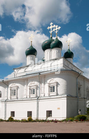 PERESLAVL-ZALESSKY, Russie, 25 juillet 2015 le monastère Nikitsky. L'église de l'Annonciation. Banque D'Images