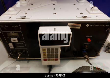 Texas Instruments TI 4100 récepteur GPS NAVSTAR Navigator - National Oceanic and Atmospheric Administration, Washington, DC, USA Banque D'Images