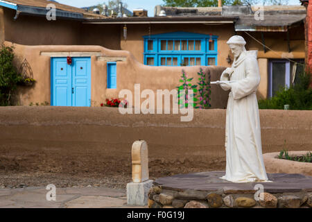 La Mission San Francisco de Asís à Rancho de Taos, Nouveau Mexique, USA. Banque D'Images