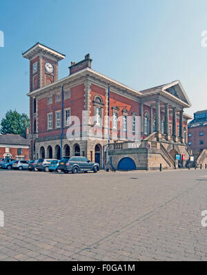 Ipswich, Suffolk, East Anglia, Angleterre, l'eau, vieux Custom House, bassin à flot ; Banque D'Images