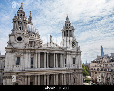 D'autres vues de la cathédrale St Paul à Londres, Angleterre Banque D'Images