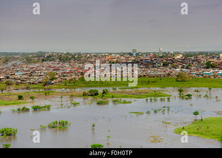 Lima de l'air sur le fleuve Amazone, district de Belen montrant de plaine d'Itaya et l'Amazone au Pérou Banque D'Images