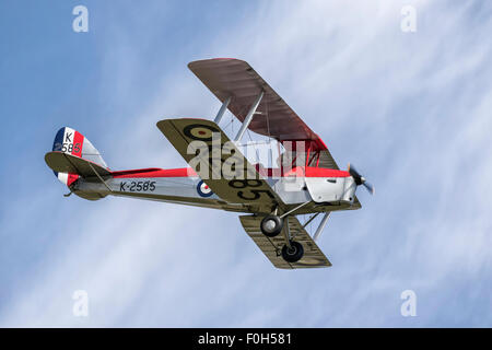 De Havilland DH82 Tiger Moth WW2 bi-plane trainer Banque D'Images
