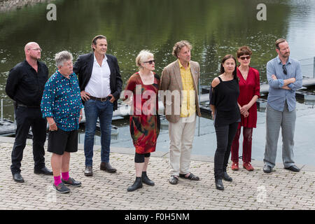 Duisburg-Ruhrort, Allemagne. 15 août 2015. Les créateurs et les collectionneurs de l'Nomanslanding art installation à la Ruhrtriennale arts festival à Duisburg-Ruhrort. Photo : bas/Alamy LIve News Banque D'Images