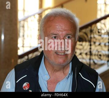 Patrick Tambay lors d'une réception d'une Formule 1 Exposition photo à l'hôtel de ville. L'ancien pilote de Formule 1 est souffrant de la maladie de Parkinson. Avec : Patrick Tambay Où : Graz, Autriche Quand : 12 Oct 2015 Banque D'Images