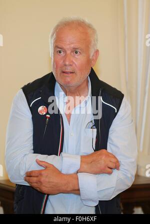 Patrick Tambay lors d'une réception d'une Formule 1 Exposition photo à l'hôtel de ville. L'ancien pilote de Formule 1 est souffrant de la maladie de Parkinson. Avec : Patrick Tambay Où : Graz, Autriche Quand : 12 Oct 2015 Banque D'Images