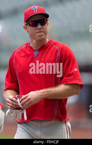 Milwaukee, WI, USA. Août 15, 2015. Le deuxième but des Phillies de Philadelphie Chase Utley # 26 avant le match de la Ligue Majeure de Baseball entre les Milwaukee Brewers et les Phillies de Philadelphie au Miller Park de Milwaukee, WI. John Fisher/CSM/Alamy Live News Banque D'Images