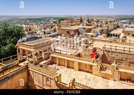 Birds Eye View de Jaisalmer, ville d'or Fort de Jaisalmer, Rajasthan Inde with copy space Banque D'Images