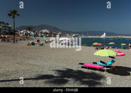 Plage de la Duquesa Banque D'Images