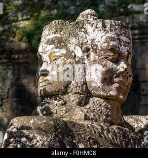 Statue à multiples facettes à la victoire d'Angkor Thom Angkor au complexe près de Siem Reap au Cambodge Banque D'Images