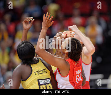 Sydney, Australie. 16 août, 2015. L'Angleterre remporte la médaille de bronze avec une victoire 66-44 sur la Jamaican Sunshine Girls Crédit : MediaServicesAP/Alamy Live News Banque D'Images