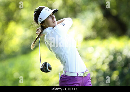 Portlad, Oregon, USA. 16 août, 2015. SANDRA GAL tees off au cours de la Classique Portland à la Colombie-Britannique Edgewater Country Club à Portland, OR le 16 août 2015. Août 16, 2015. Crédit : David Blair/ZUMA/Alamy Fil Live News Banque D'Images