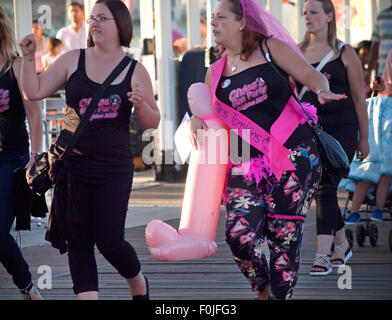 Un hen party vient à Brighton Banque D'Images