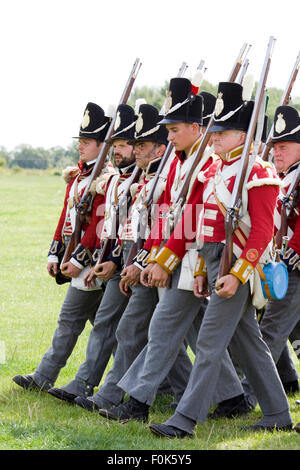 La reconstitution des Coldstream Guards partait à la bataille Banque D'Images