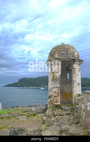 Garita tour à Santiago Forteresse, fort espagnol au Panama Portobelo Banque D'Images