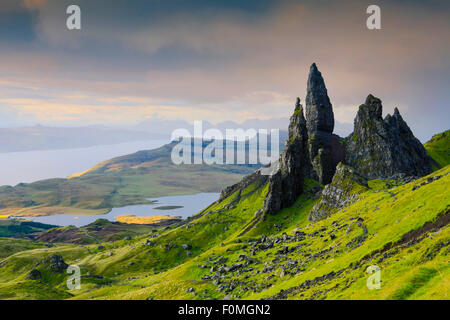 Le vieil homme de Storr roches sur l'île de Skye dans les Highlands d'Ecosse Banque D'Images